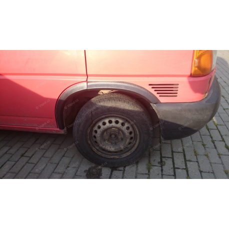 Plastové lemy blatníku VW Transporter T4 1990 - 2003, 6 dílná sada DÍL VYROBENÝ V EU UEUD0101